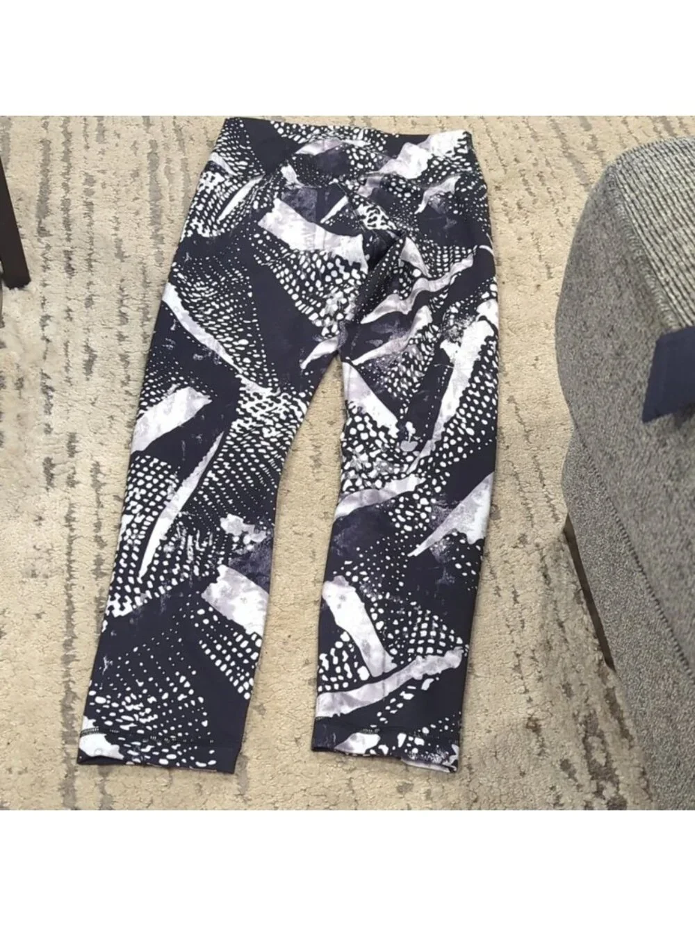 Lululemon High Times Pant  Luon Static Mist White Black